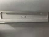 当店ではトヨタauショップ併設しております。お車と一緒にau携帯の機種変更も可能です♪また、自動車保険も取り扱っております。車の支払いと自動車保険の支払いをまとめてお支払い可能なプランもあります♪
