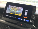 リアカメラがついているので、駐車や後進の際にとても便利です♪