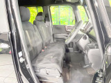 運転席シート廻りは使用感も少なく、良好な状態となっています。丁寧に使われていたことがよくわかりますね。
