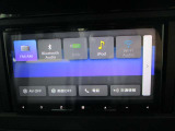 ■FM/AM/Bluetooth-Audio/USB/iPod/Wi-fi-Audio/電話/交通情報。