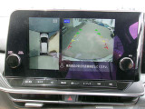 アラウンドビュ-モニタ-装備。上から見下ろしているような映像が表示されるので、車庫入れ時にも安心です!確認しずらい障害物等も視認しやすいですね^^