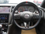 NISMO専用本革巻ステアリング(レッドセンターマーク付)