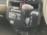 オートエアコン★温度を設定すれば車内を快適な温度に保ってくれます♪