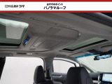 パノラマルーフ装備しています。