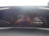 メーターがシンプルで見やすく運転しやすくなっております!