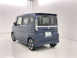 軽自動車は燃費も良くて経済的♪小さなボディで運転しやすい!細い道だってラクラク運転♪