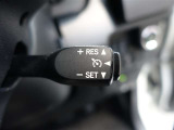 クルーズコントロールを搭載しております☆設定した速度を自動で維持する機能で、運転の疲労を軽減し、快適なドライブをサポートしてくれます♪