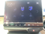 ナビゲーションは純正9インチメモリーナビ(LXU-247NBi)を装着しております。AM、FM、CD、DVD再生、Bluetooth、音楽録音再生、フルセグTVがご使用いただけます。