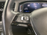 ◆クルーズコントロールにレーダーセンサーを組み合わせ、先行車を測定し設定されたスピードを上限に自動で加減速を行います。一定の車間距離を維持することで、長距離走行でのドライバーの疲労を低減させます。
