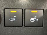 【シートヒーター】寒い日に重宝するシートヒーター!エアコンより早く温まってくれるので寒がりの人も安心ですね♪エアコンの温風は乾燥するから苦手、という方にもをおすすめです。