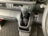 当店での販売車両は、車検整備はもちろん、車検残ありの車両でも点検整備をしっかり終わらせてからお客様へ引き渡し致しますので、安心してご購入いただけます♪