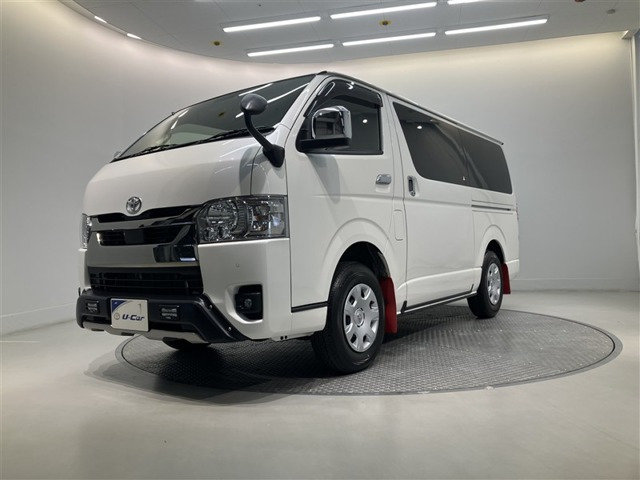 トヨタ ハイエースバン 