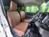 運転席シート廻りは使用感も少なく、良好な状態となっています。丁寧に使われていたことがよくわかりますね。