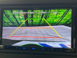 【バックカメラ】駐車時に後方がリアルタイム映像で確認できます。大型商業施設や立体駐車場での駐車時や、夜間のバック時に大活躍!運転スキルに関わらず、今や必須となった装備のひとつです!