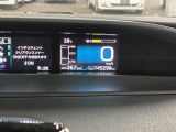 視認性に優れたメーターを採用しており、走行中でも車速や情報が分かりやすく表示されます。運転時の視線移動をむりのない範囲に抑え、快適で安心感のあるドライブをサポートします。
