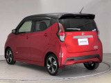 【ワイド保証】日産販売店の中古車には、無料で保証が付いています。走行距離無制限で、無料保証期間は1年間から。品質に自信があるから実現した、日産ならではの保証です。