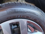 タイヤサイズは155/65R14になります☆