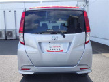 当店は全車『ロングラン保証』付!(1年間、距離無制限 HV車はHV保証付) 別途延長保証もご用意しております♪ ぜひ現車を確認にご来店ください