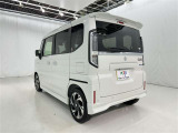 軽自動車は燃費も良くて経済的♪小さなボディで運転しやすい!細い道だってラクラク運転♪
