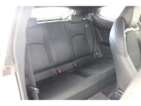 ■車内クリーニング■専門スタッフが見えないところまで徹底洗浄!車内のニオイもリフレッシュ!目に見えないところまで美しくがモットーです。だから、当店の中古車は内装にも自信があります!