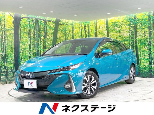 トヨタ プリウスPHV 