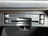 【ETC】高速道路の料金所をストレスなく通過!話題のスポットやサービスエリアに多い「スマートIC」利用時は必須のアイテムです。当店でセットアップを実施、ご納車当日からすぐにご利用いただけます!