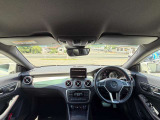 車内も広々としており、落ち着いた配色のインテリアで上質な空間となっております☆