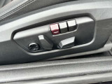 運転席シートメモリー機能付き電動シート