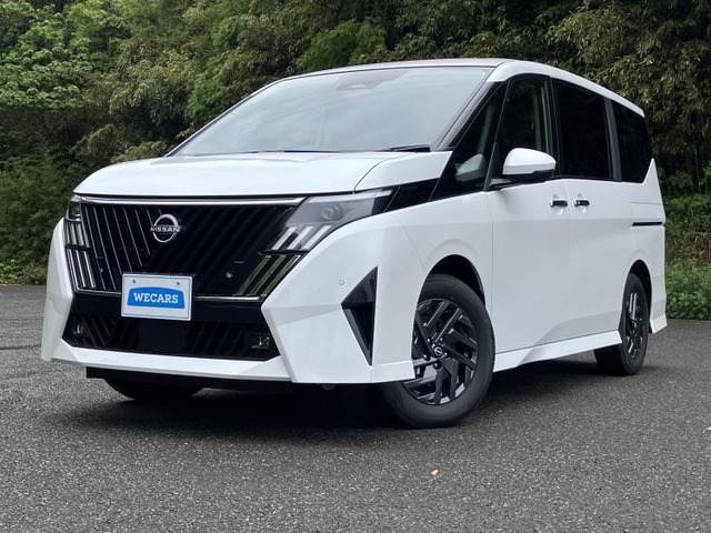 セレナ 1.4 e-POWER ハイウェイスターV