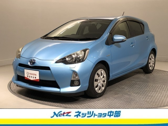 トヨタ アクア 