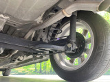お車を安心してお乗りいただく為には、足回りの定期点検が欠かせません。サービスサポート(有償保証)では無料点検もご提供しており、安心のカーライフをお過ごしいただけるサポート体制が整っています。