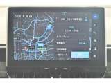 大画面ディスプレイへお持ちのスマートフォンと連携して、ナビやbluetoothでの音楽再生が可能です、デザインはもちろん操作性も良好。