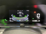 見やすいメーターレイアウトで運転をサポート!
