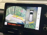 【パノラミックビューモニター】専用のカメラにより、上から見下ろしたような視点で360度クルマの周囲を確認することができます☆死角部分も確認しやすく、狭い場所での切り返しや駐車もスムーズに行えます。