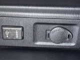 シガーソケット用の充電器が使用可能です!