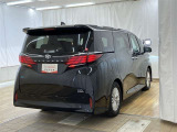 走りにこだわりながら収納力も持ち合わせたお車です。荷物を載せて軽快なドライブを楽しめますよ♪