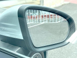 ●ブラインドアシストセンサー:視角からの車を感知し、ドライバーが車線変更を行う際に、警告音と共に注意を促してくれる安全支援機能です!