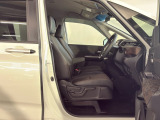 室内や視界もとても広いため運転しやすいですよ。ぜひご来店の際はお掛け下さい。