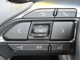 ブルートゥースに接続すれば、スマホに入れている音楽が聞けたり運転中に電話がかかってきてしまった場合もハンドルから電話を取ることができます!
