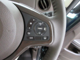 Hondaセンシングの機能のひとつ、アダプティブクルーズコントロール付!アクセルから足を離しても設定したスピードと前車との車間を保ち走行してくれます!車線維持もアシスト☆高速道路で疲労軽減ですね☆
