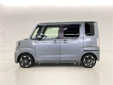 両側パワースライドドア付きだから、狭い駐車スペースなどでの 乗り降りラクラク!小さなお子さまのいるご家庭には嬉しい装備。