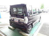 雪道安心4WD☆純正ナビ☆バックカメラ☆ETC☆中古スタッドレスアルミ☆後席サンシェード
