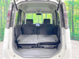 後席を格納すると、これだけの広さが!シーンに合わせたシートアレンジで、大きな荷物も積むことが出来ます♪