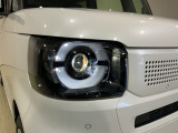 LEDヘッドライトで夜道も安心!