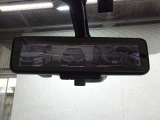 スマートルームミラーで後ろの景色もモニター表示♪車内が荷物でいっぱいでも見られますので便利ですね