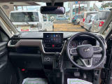 中古車をお選びいただく際に気になる走行距離や修復歴などに加えてキズ・凹みの有無・状態や消耗品の交換、今までの整備状況が &ldquo;ダイハツ認定中古車カルテ&rdquo;でわかります。