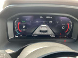 視認性の高いメーターで運転情報を的確に把握できます!