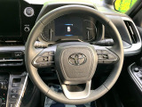 【ステアリングスイッチ】運転中、前方から目線をそらすことなく、オーディオ等の操作が可能な便利機能!安心&快適なドライブを演出してくれます♪
