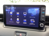 ナビ機能だけでなく、フルセグ、Bluetoothなどのオーディオ機能がついています!