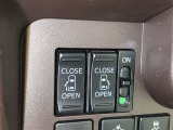 両側電動スライドドアで狭い所でも乗り降り楽々です!